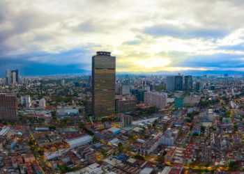 Cuatro meses de saldo positivo en la balanza comercial de PEMEX