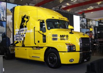 Moderación del crecimiento en la industria de vehículos pesados en México durante mayo