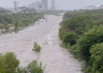 “Alberto” se debilita y se convierte en depresión tropical; Samuel García advierte crecimiento de ríos