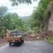 Derrumbe bloquea carretera en Tlanchinol, Hidalgo