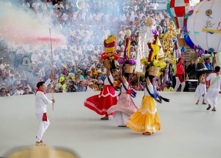 Como hace 92 años, Oaxaca entrega al mundo su gueza cultural y tradicional