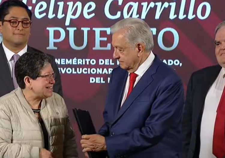 López Obrador entrega las primeras Pensiones del Bienestar con el 100% del último salario recibido