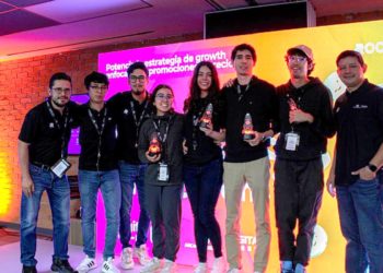 Estudiantes de Nuevo León destacan en el primer “Rocket Hackathon” organizado por Arca Continental