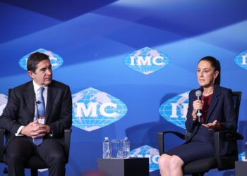Prosperidad Compartida, el eje central de nuestro gobierno: Claudia Sheinbaum expone  proyecto de nación, ante representantes internacionales del IMC