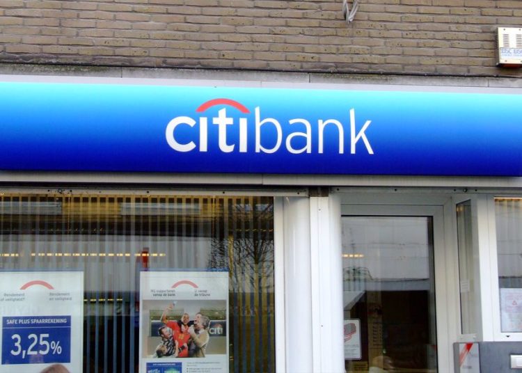 Citigroup multado con 135.6 millones de dólares por incumplimientos regulatorios