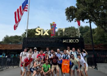 Confirma Six Flags que reubicará juego y no derribará árboles en Tlalpan