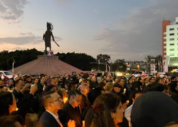 Cientos exigen en Tijuana un alto a la inseguridad con vigilia
