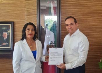 Toma protesta alcaldesa Abelina López al coronel Baillares Mendoza como encargado de Seguridad en Acapulco