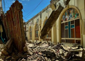 Colapsa techo de iglesia de 300 años en Cerralvo, Nuevo León