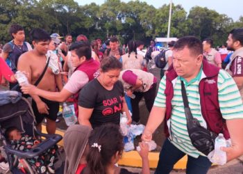 Caravana migrante llega al municipio de Escuintla, en Chiapas