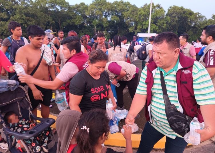Caravana migrante llega al municipio de Escuintla, en Chiapas