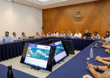 Resguardan animales de zoológico de Mérida y habilitan refugios ante llegada de Beryl