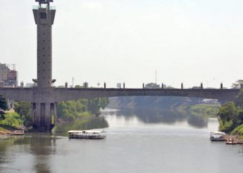 Anuncia alcaldesa nuevos modelos de transporte fluvial sobre el río Grijalva