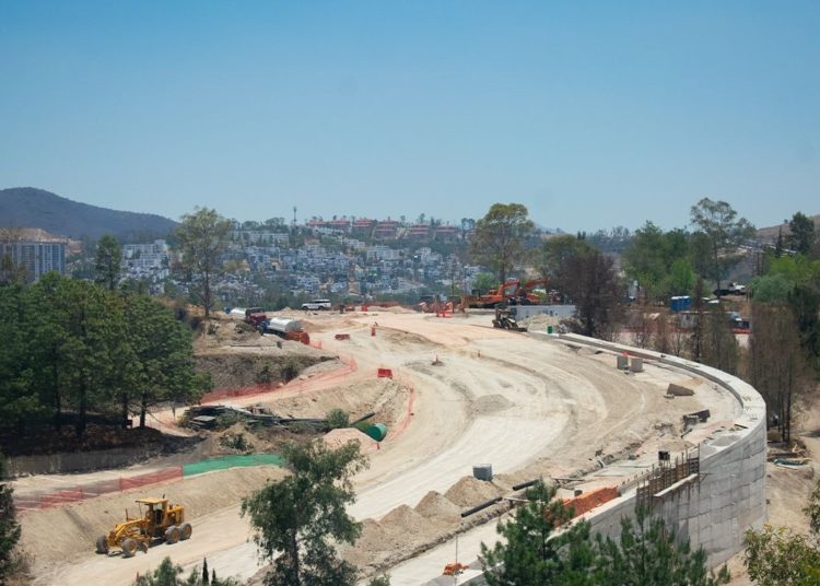 Juez ordena suspensión provisional de construcción de más de mil viviendas en Lomas Verdes por daño ecológico