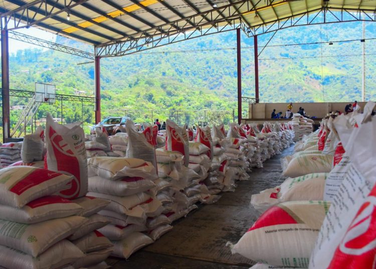 PEMEX construirá nueva planta de fertilizantes en Poza Rica