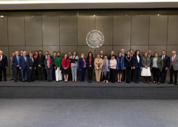 Inicia proceso de transición en el Gobierno federal