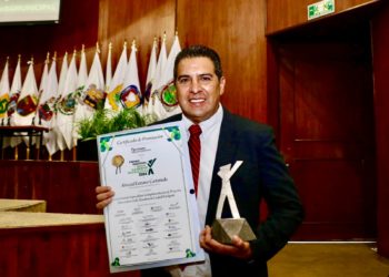 Destacan municipios priistas en Premio Nacional al Buen Gobierno