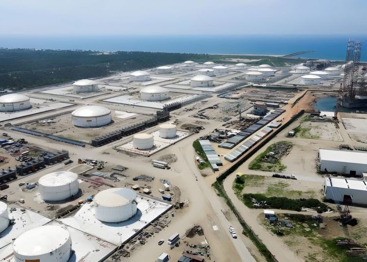 Refinería Olmeca contribuye al aumento en la producción de combustibles