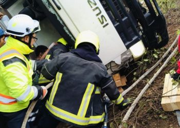 Atiende Policía Vial Estatal reporte de accidente de tránsito en Carretera Federal 175