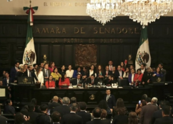 Aprueban Morena y aliados reforma judicial en el Senado