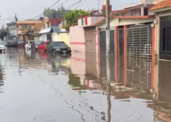 Inundaciones en Coacalco afectan cientos de viviendas