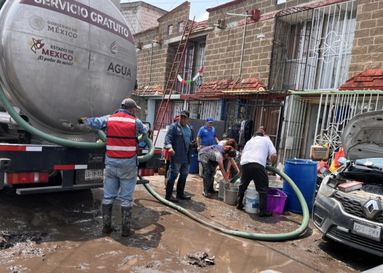 Apoyan Secretaría de Agua y CAEM a mexiquenses ante anegaciones por lluvias en Coacalco y Ecatepec