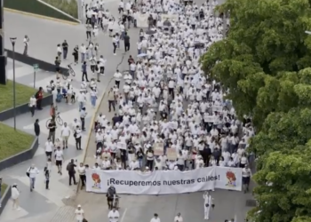 Marchan en Culiacán por la paz tras 20 días de violencia