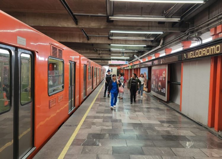 Línea 9 del Metro reanuda servicio completo, Metrobús seguirá en apoyo hasta mañana