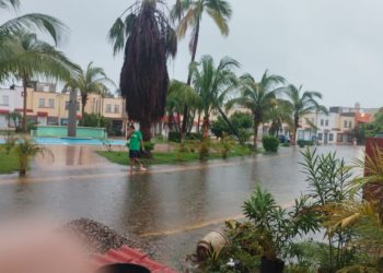 Reporta gobierno de Abelina López Rodríguez saldo blanco en Acapulco por “John”