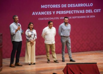 Presentan en municipio de Coatzacoalcos avances y perspectivas del Corredor Interoceánico