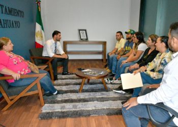 Escucha Manuel Gálvez a habitantes de Sahuayo por la mejora continua del municipio