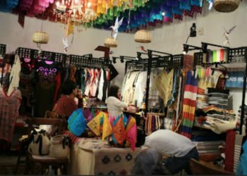 De San Pablo Villa de Mitla provienen los textiles oaxaqueños que deslumbran en el Cervantino