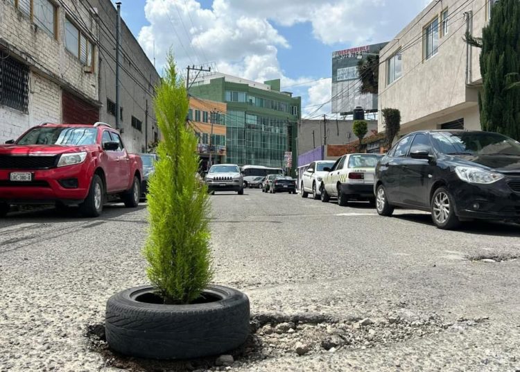 Investigan bacheo de Toluca, bajo la administración de Juan Maccise