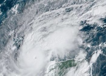Huracán “Milton” impactaría esta noche entre los municipios de Celestún y Progreso en Yucatán