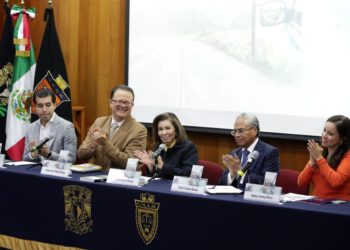 Felipe de la Mata afirma que sus sentencias son constitucionales en respuesta a la jueza