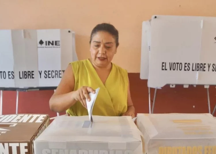 Síndica de Teloloapan, Guerrero, pide licencia indefinida, pero su suplente renuncia a asumir el cargo