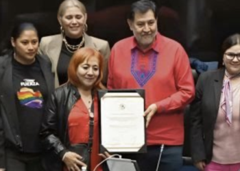 Se imponen duros de Morena y reeligen a Rosario Piedra como presidenta de la CNDH