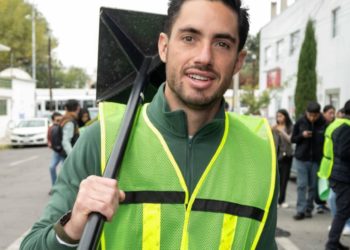 Celebra Pepe Couttolenc implementación de transporte eléctrico en el Estado de México