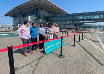 Restablece Acapulco vuelos internacionales: Turismo toma nuevo impulso