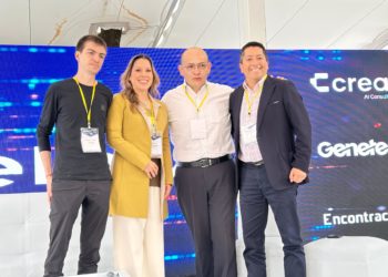 Franco Palacios defiende la IA: Una herramienta para simplificar el trabajo humano