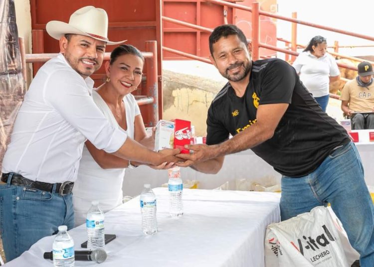 Municipio de Xochitepec fortalece la ganadería local