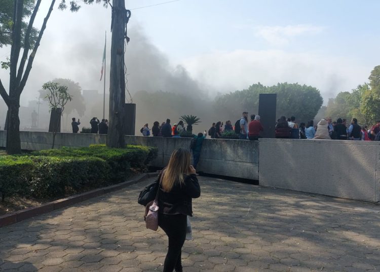 Suspenden actividades en deportivo de la Benito Juárez tras incendio