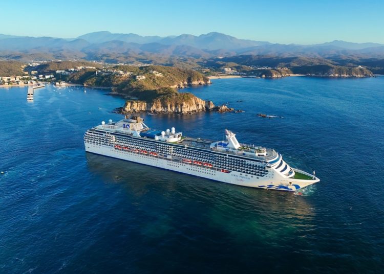 Esperan más de 52 mdp en derrama económica por arribo de cruceros en Oaxaca