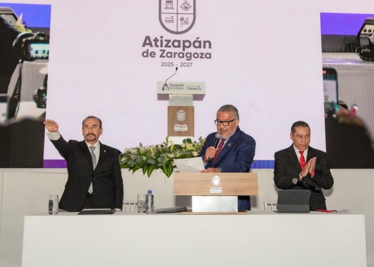Pedro Rodríguez hace historia; toma protesta por tercera vez como presidente municipal de Atizapán de Zaragoza