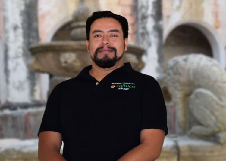 Habitantes del municipio de Ocoxaltepec amarran a un poste al alcalde