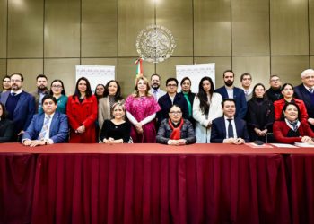México celebra 50 años de avances y retos en política demográfica