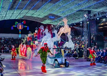 Municipios de Puebla reclaman uso comercial de La Villa Iluminada