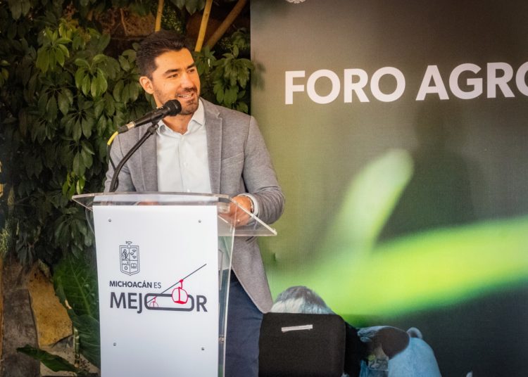 Acercan opciones de financiamiento a productores de Sahuayo, Michoacán