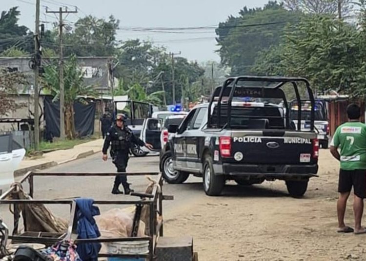 Matan a balazos a 4 policías municipales en Tuxtepec