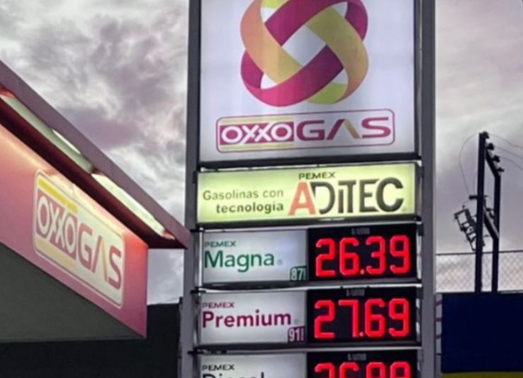 Exhiben a Oxxo Gas en Apodaca por vender la gasolina más cara en México